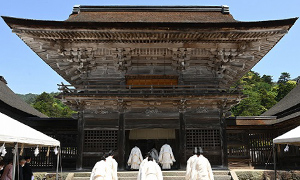 八足門